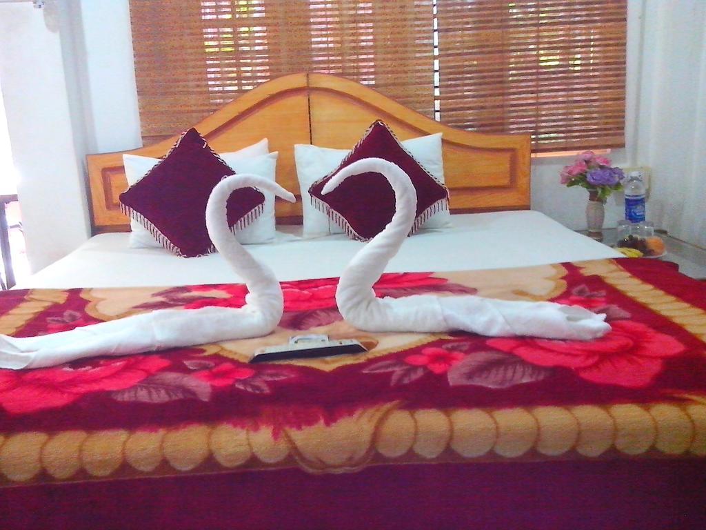 Green Garden Cottage Thekkady Buitenkant foto